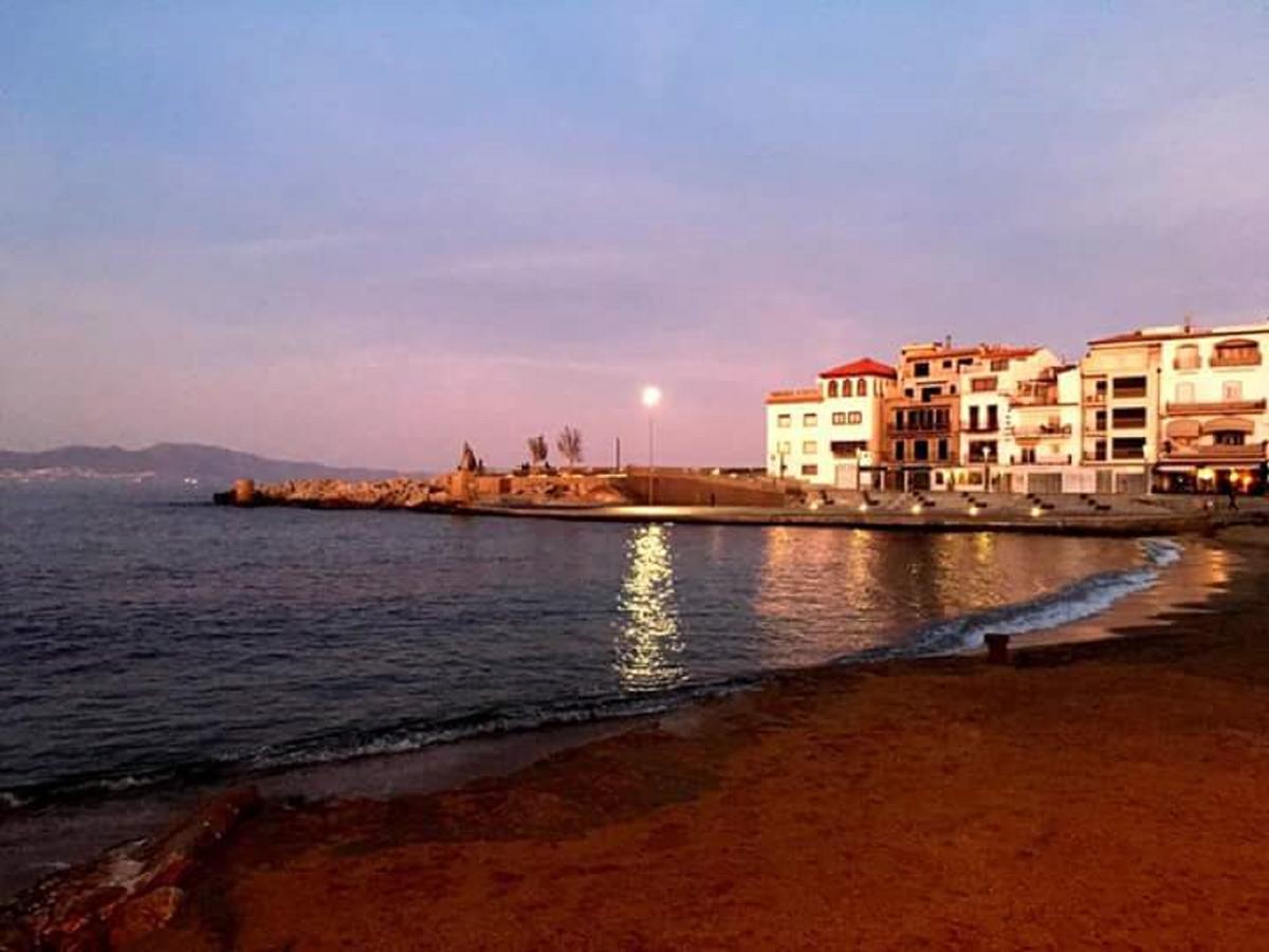 Gran Sol - Apartamentos L' Escala المظهر الخارجي الصورة